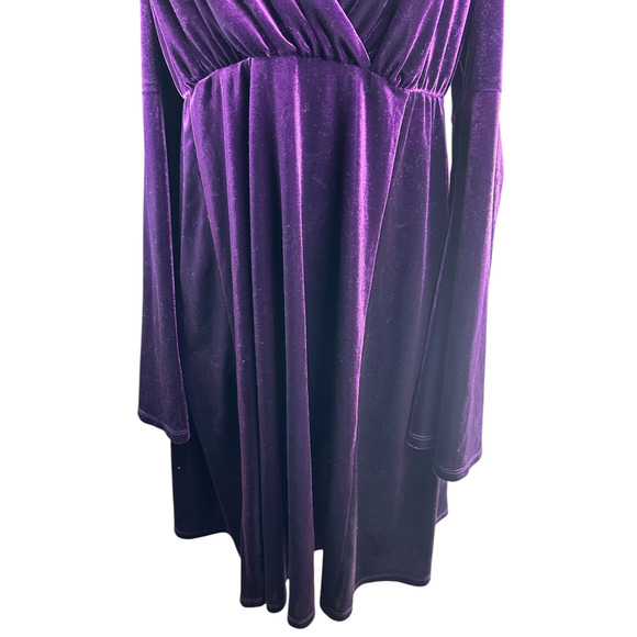 *Flawed Torrid Mini Velvet Cold Shoulder Surplice Dress Purple Size 1X No Tie - Picture 5 of 16